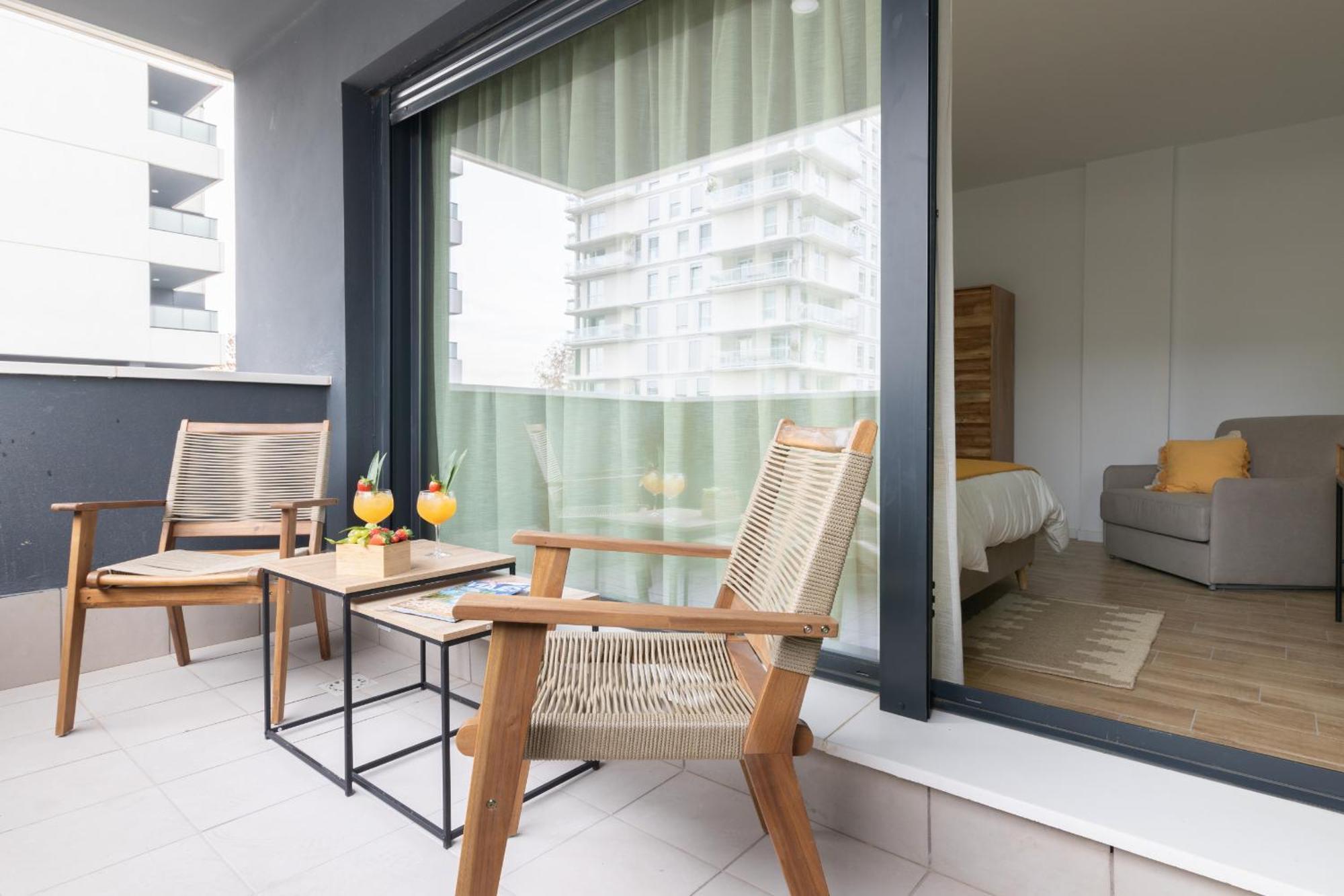 Dormforyou Arena Delux Terraza Валенсия Экстерьер фото